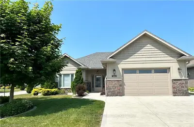 184 CARLOWAY Trail 118, Huron-Kinloss, ON N2Z 0A4