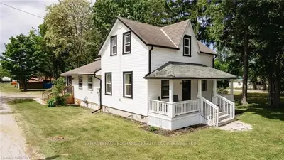 24 WEBSTER Street, Kincardine, ON N0G 2T0