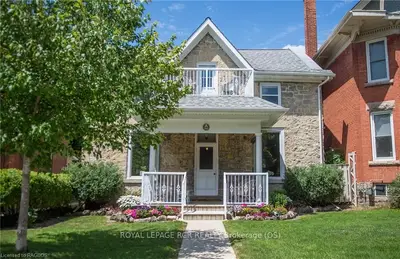 382 7TH Street E, Owen Sound, ON N4K 1J2