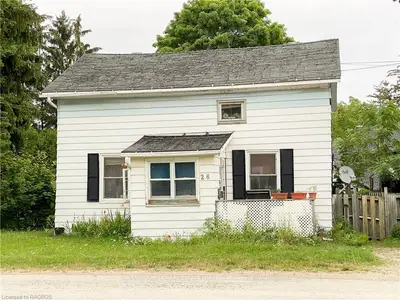 26 Edwin Street W, Meaford, On N4l 1e4