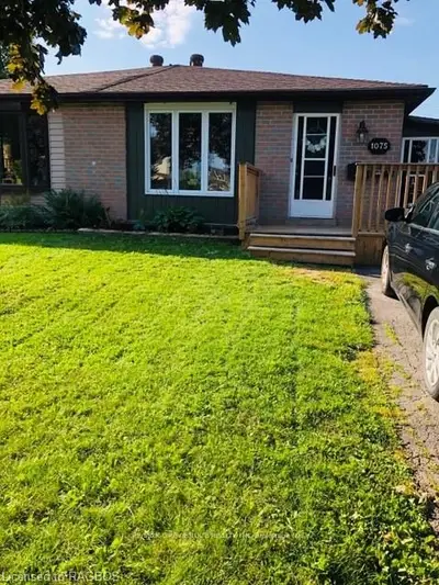 1075 E 15th Street E, Owen Sound, On N4k 1y4
