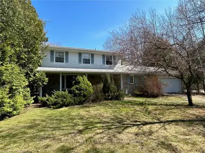 1 Mohawk Avenue, Saugeen Shores, On N0h 2l0