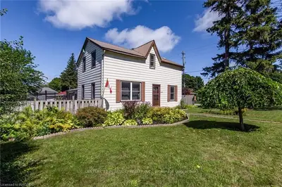 1070 QUEEN Street, Kincardine, ON N2Z 1E7