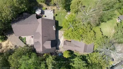 16 LAKESHORE Lane, Kincardine, ON N0G 2T0