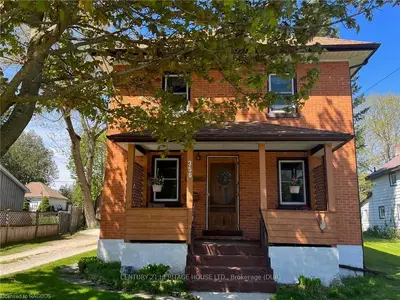356 QUEEN Street S, West Grey, ON N0G 1R0