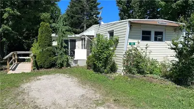 126 SUSSEX Square, Georgian Bluffs, ON N4K 5N5