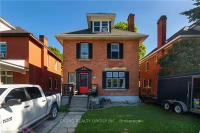 379 10TH Street W, Owen Sound, ON N4K 3R4