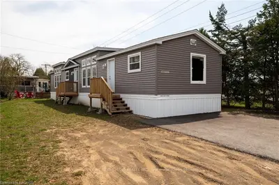 #1 332 6, Saugeen Shores, ON, N0H 2C1