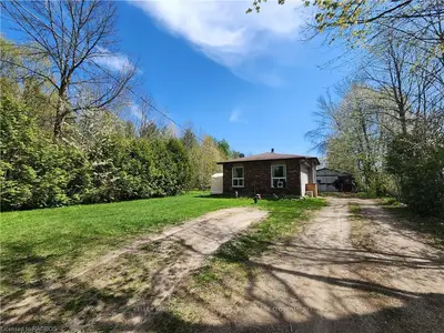 127 CROOKED HILL Road, South Bruce Peninsula, ON N0H 1A0