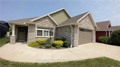 247 CARLOWAY Trail, Huron-Kinloss, ON N2Z 0A4