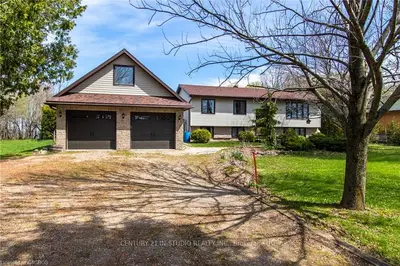 119 GRAHAM'S HILL Road, Georgian Bluffs, ON N0H 2T0
