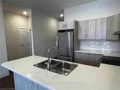 845 2ND Avenue E 206, Owen Sound, ON N4K 2H2
