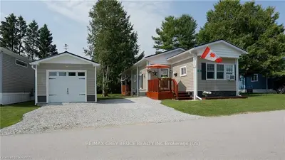 21 SUSSEX SQUARE, Georgian Bluffs, ON, N4K 5N5