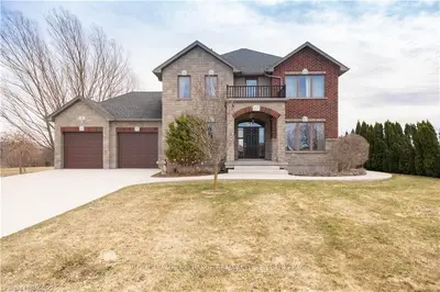 2 MARY Street, Kincardine, ON N0G 2T0