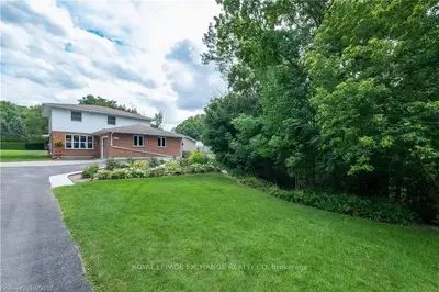 1049 Princes Street N, Kincardine, On N2z 1y1