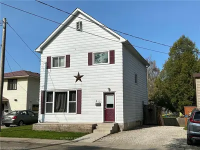 812 4TH Avenue W, Owen Sound, ON N4K 4V6
