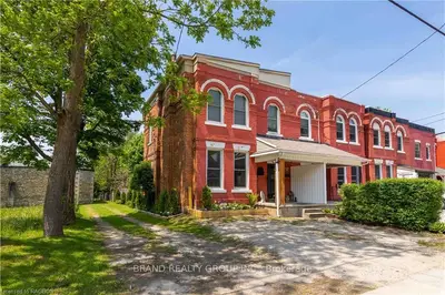 1270 4TH Avenue E, Owen Sound, ON N4K 2P6