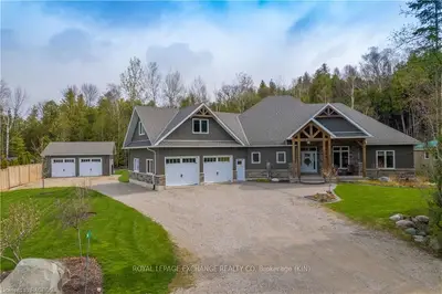 14 NORTH CEDAR Lane, Kincardine, ON N0G 2T0
