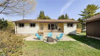 302 SAUK Court, Huron-Kinloss, ON N2Z 2X3