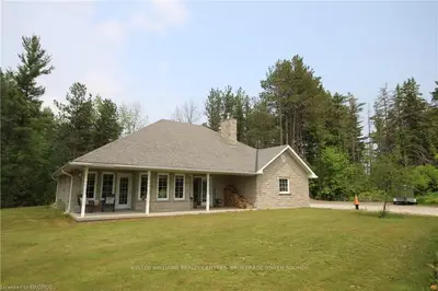 685 BRUCE ROAD 8, South Bruce Peninsula, ON, N0H 2T0
