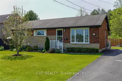 711 9TH Street W, Owen Sound, ON N4K 3P5