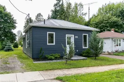 490 GOULD Street, South Bruce Peninsula, ON N0H 2T0