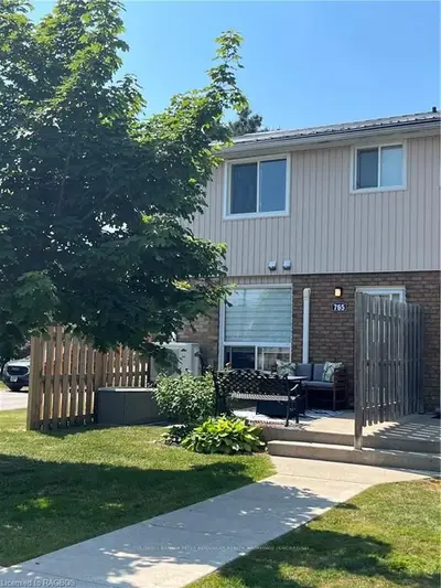 765 WALSH Street, Kincardine, ON N2Z 1R2