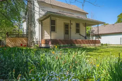 262 MARY Street, South Bruce Peninsula, ON N0H 2T0