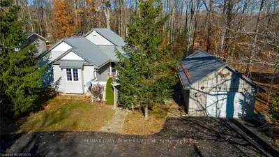 27 DEER TRAIL Road, South Bruce Peninsula, ON N0H 2G0