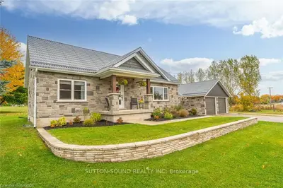 7665 21, South Bruce Peninsula, ON, N0H 1A0