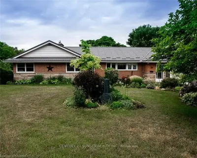 1214 Queen Street, Kincardine, On N2z 1g9