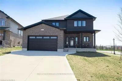 501 MORRISON Crescent, Kincardine, ON N2Z 0A6