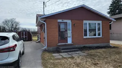 935 20TH Street E, Owen Sound, ON N4K 6J4