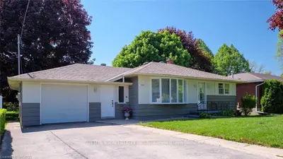 390 7TH Avenue E, Owen Sound, ON N4K 2X1