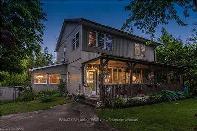 10 Tamarac Road, Northern Bruce Peninsula, ON N0H 1W0