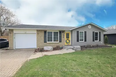 490 FALCONER Street, Saugeen Shores, ON N0H 2C2