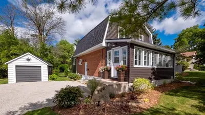 740 6TH Street E, Owen Sound, ON N4K 1G7