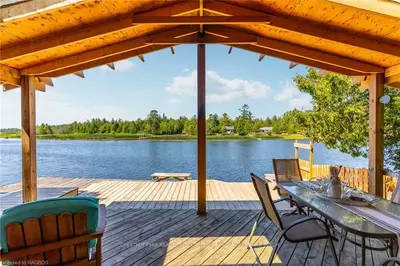 53 SAUBLE FALLS Road, South Bruce Peninsula, ON N0H 2G0