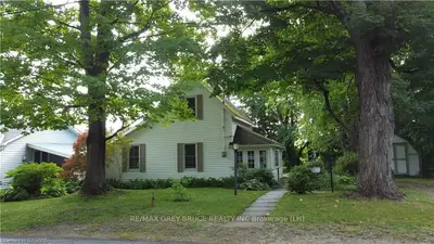 15 ALEXANDER Street, Northern Bruce Peninsula, ON N0H 1W0
