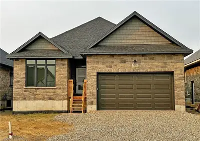 361 McLean Crescent, Saugeen Shores, ON N0H 2C3