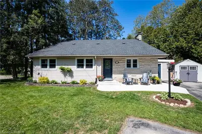 360 6TH Avenue E, Owen Sound, ON N4K 2T6