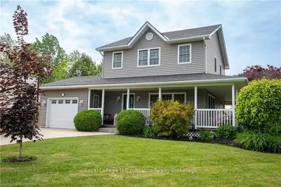 11 SMITH Street, Kincardine, ON N0G 2T0