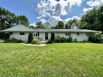 237 BRUCE STREET SOUTH, West Grey, ON, N0G 1R0