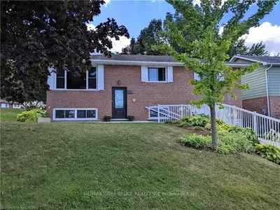 859 4TH Street E, Owen Sound, ON N4K 6E5