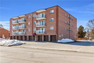 203 MCNAB Street 305, Brockton, ON N0G 2V0