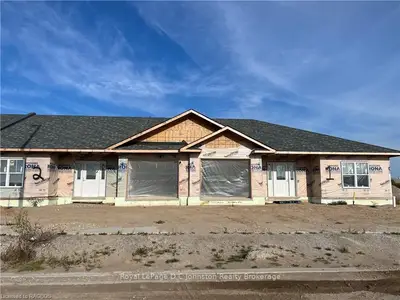 1073 WATERLOO Street N 1, Saugeen Shores, ON N0H 2C3