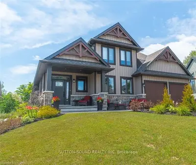 506 ALGONQUIN Trail, Georgian Bluffs, ON N0H 1S0