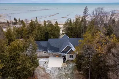 242 SUNSET Drive, Kincardine, ON N0H 2C5