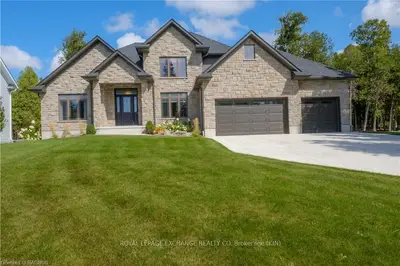 146 UPPER LORNE BEACH Road, Kincardine, ON N0G 2T0