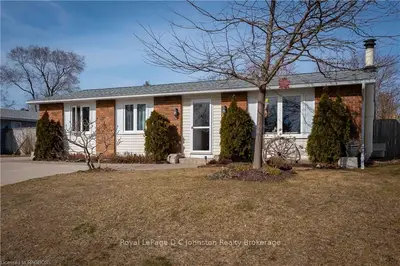 465 PROVINCIAL Street, Saugeen Shores, ON N0H 2C1